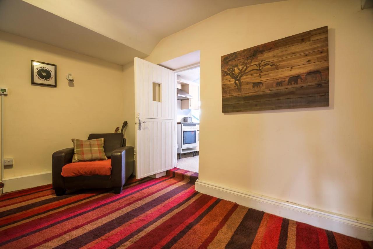 Manorbier Castle Inn Sunset Room מראה חיצוני תמונה