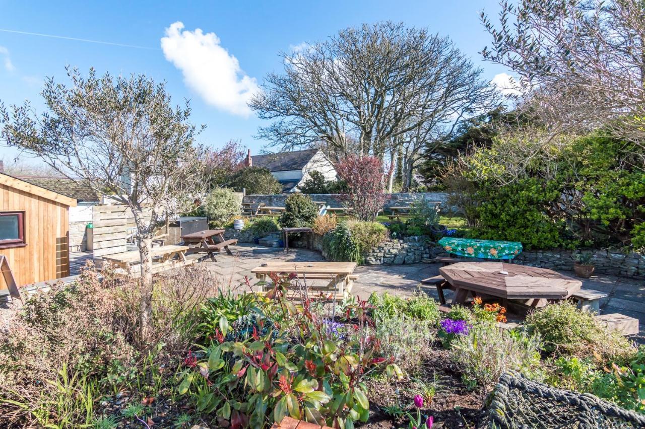 Manorbier Castle Inn Sunset Room מראה חיצוני תמונה